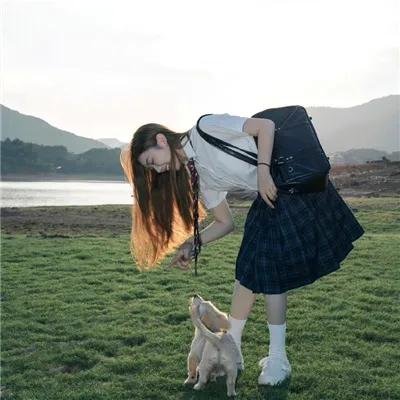 偷生